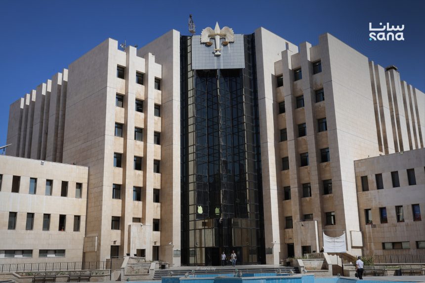  وزارة العدل تصدر تعميماً بوقف تعيين أوصياء في قضايا سفر القصر بسوريا