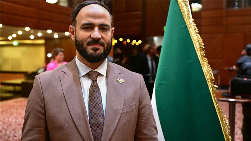 هل تقدم محافظ حلب عزام الغريب بطلب استقالة من منصبه؟