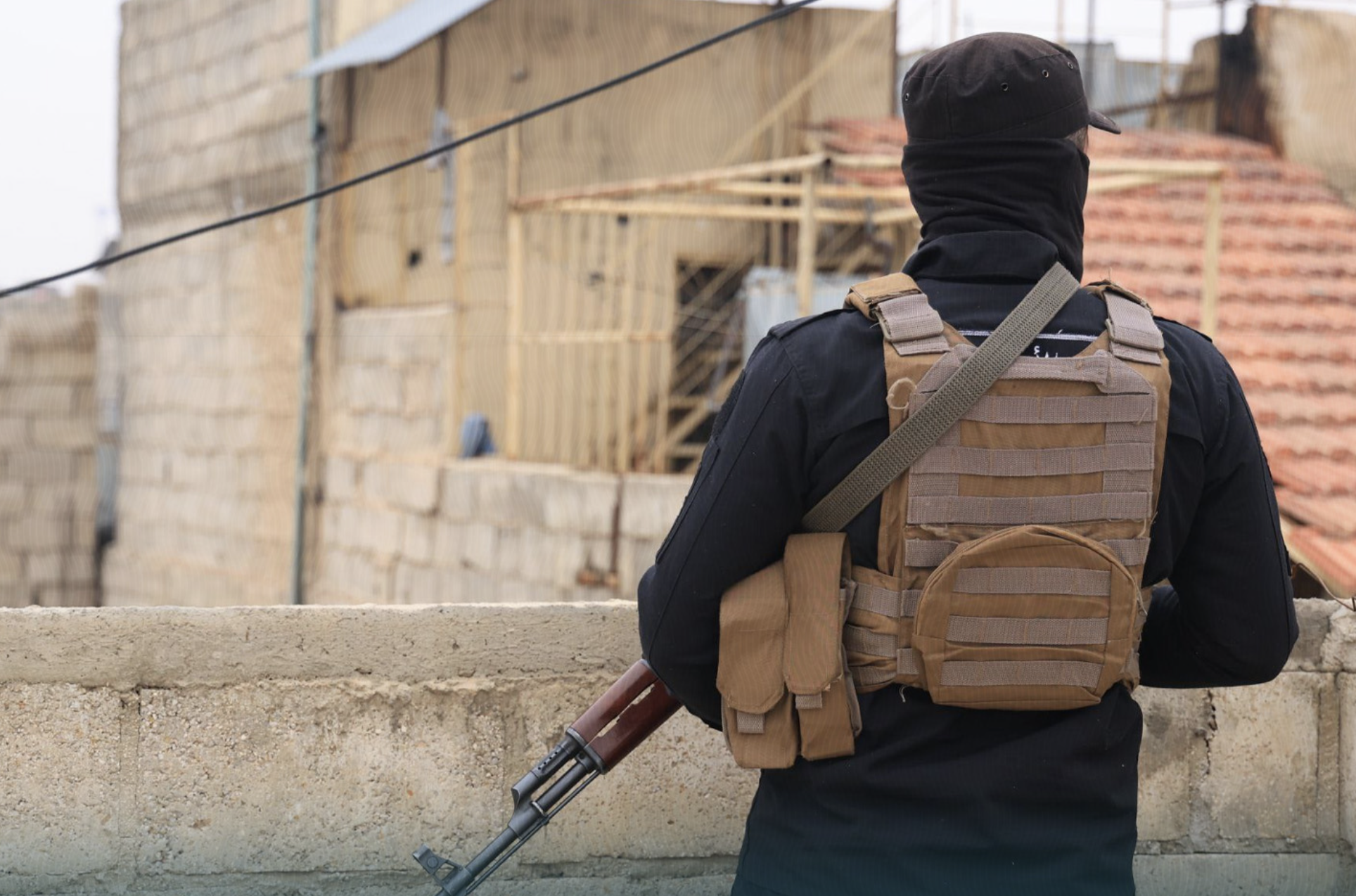 اعتقال (والي دمشق) في عملية أمنية بمدينة المعضمية