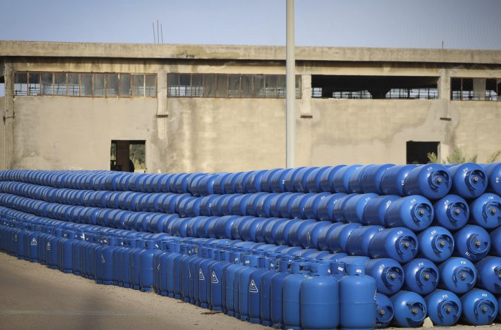 تضارب حول بيع الغاز بالدولار في سوريا: تصريحات لمتعهدين يقابلها نفي الوزارة