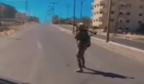 الفيديو لا يُظهر استهداف فلول النظام لقوات الأمن في اللاذقية