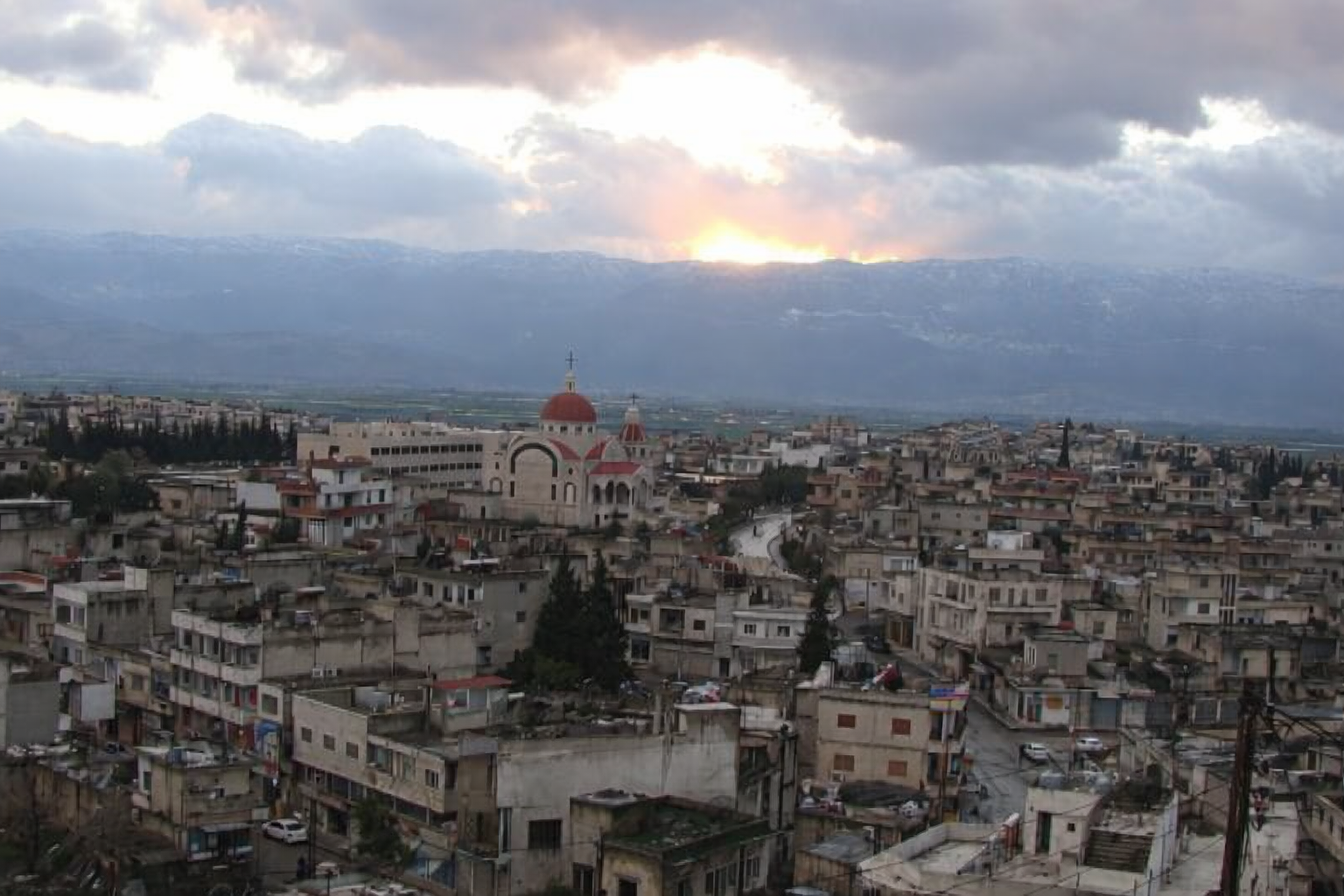 مشاجرة في السقيلبية تتطور إلى أعمال عنف وقوى الأمن تتدخل