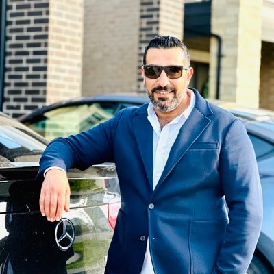 حسين حاج حسين