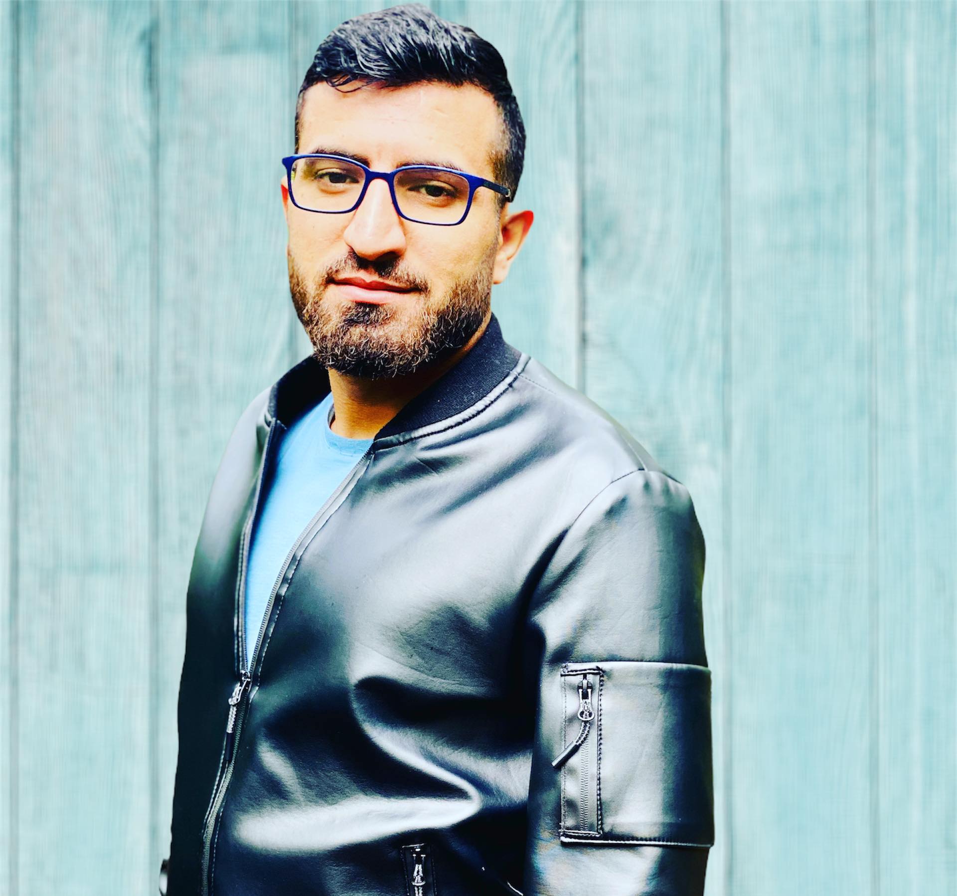 عدنان الحسين