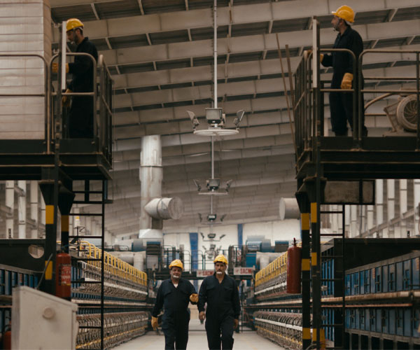 هل أُغلقت ثلاثة معامل سيراميك في سوريا بشكل جماعي؟