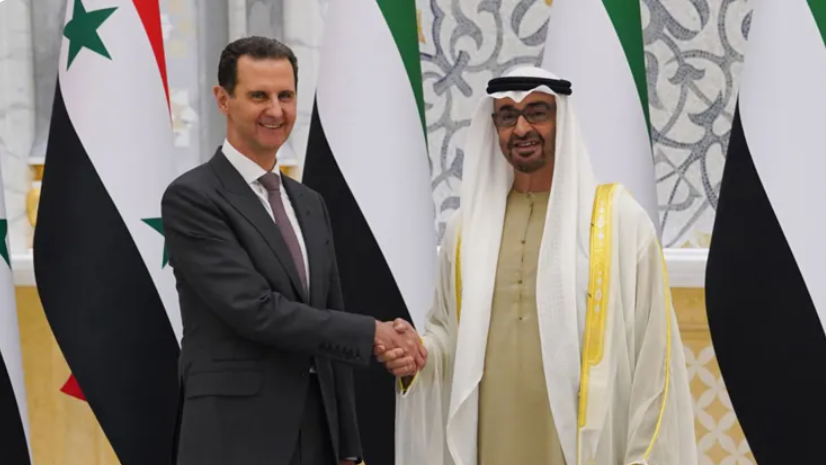 ما صحة إعلان الإمارات ترحيل مقيمين بتهمة التعاطف مع النظام السوري المخلوع؟