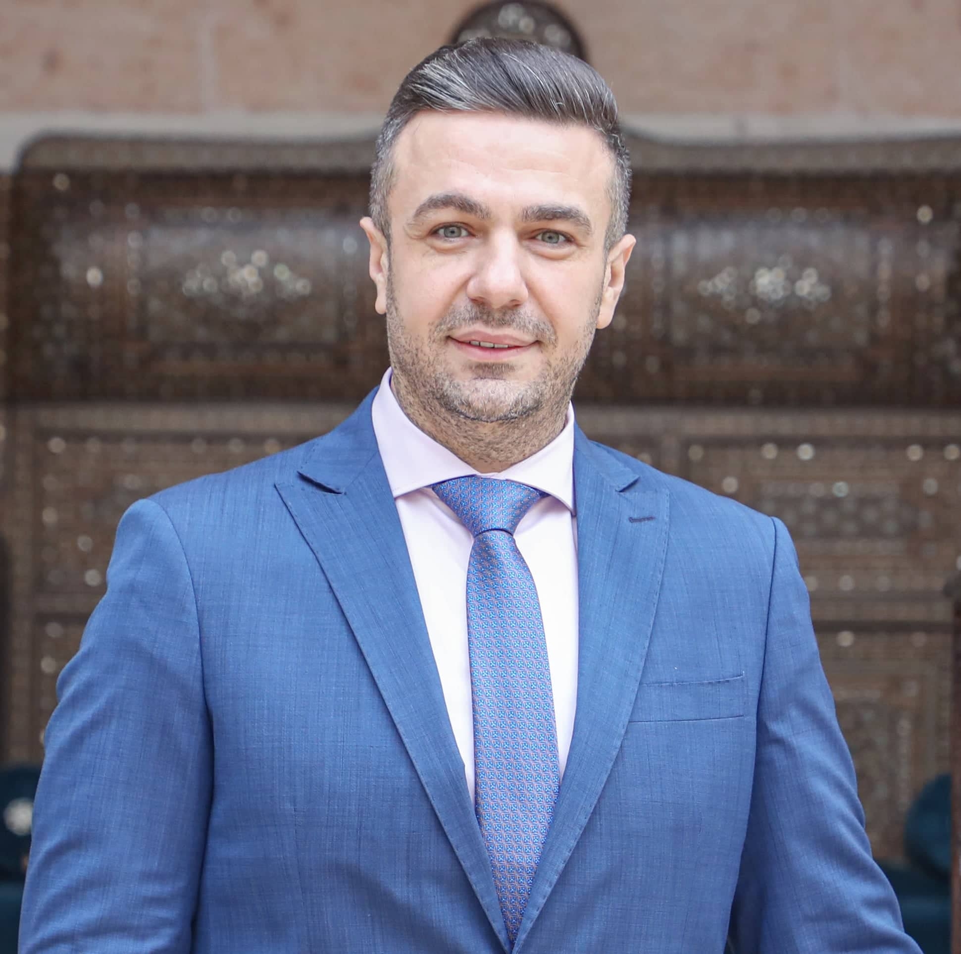 شادي حلوة
