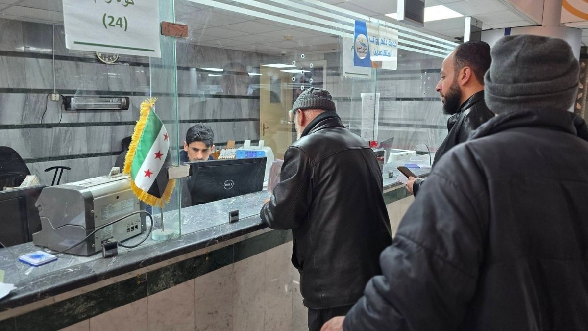 هل ألغت وزارة المالية السورية التعويض العائلي وطبيعة العمل والقدم الوظيفي؟