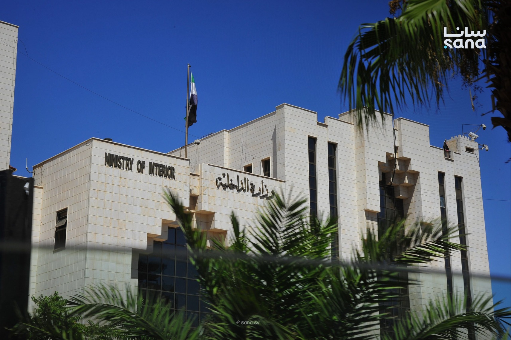 هل أرسلت الداخلية السورية طلبات للإنتربول لتسليم معارضين للسلطة؟