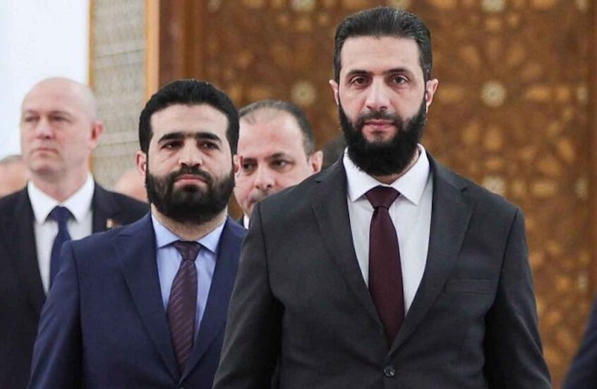هل عرضت واشنطن على أنس خطاب حكم سوريا مقابل استهداف حزب الله؟