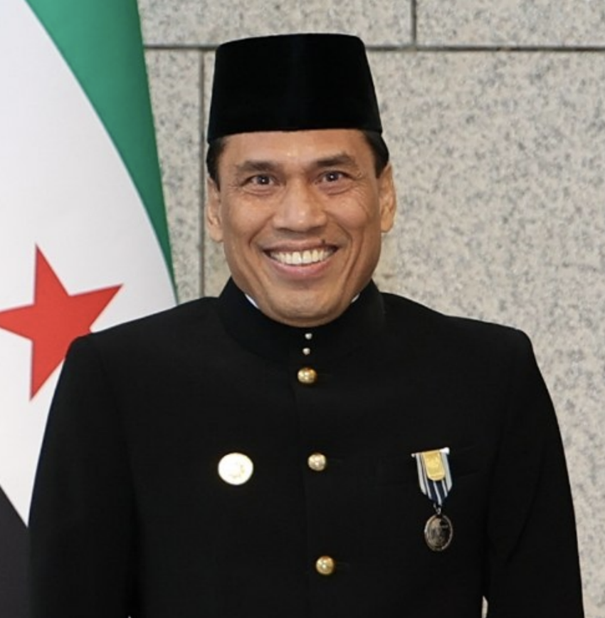 لقمان حكيم سيرجار