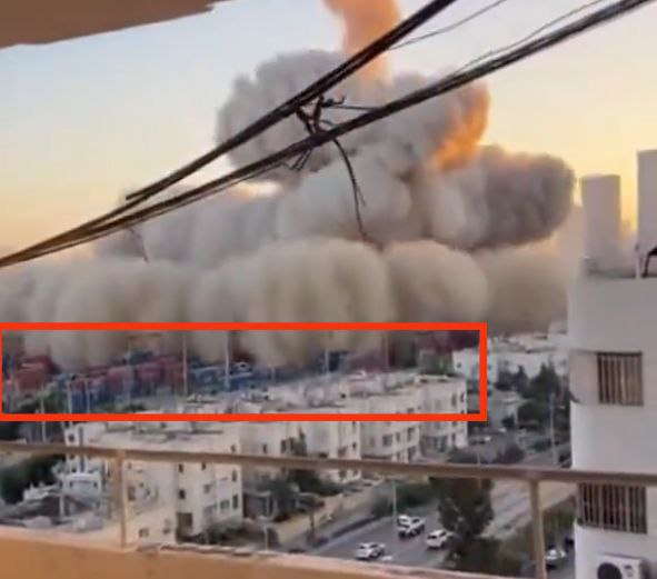 عدم تأثر الحاويات نتيجة القصف