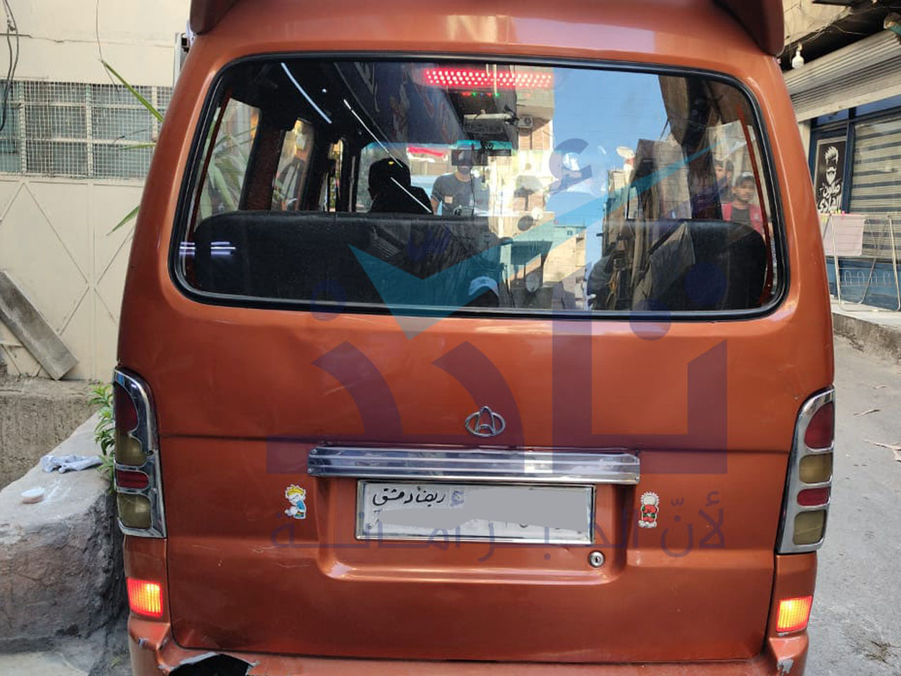 السيارة الظاهرة في فيديو كاميرات المراقبة