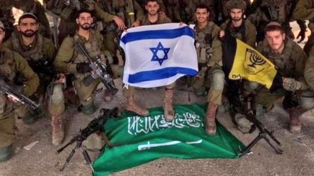 الأولى