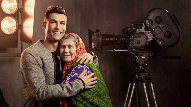 هذه الصورة ليست لمسلسل شارك فيه "رونالدو" عن اللاجئين السوريين