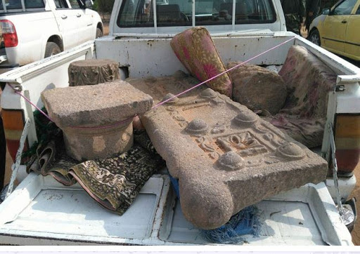 هذه الصورة لا تثبت تورط تركيا بـ "سرقة آثار" ريف الحسكة