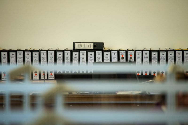 هل أصدرت محكمة كوبلنز الألمانية قراراً جديدا خاصا بملاحقة مجرمي الحرب السوريين؟