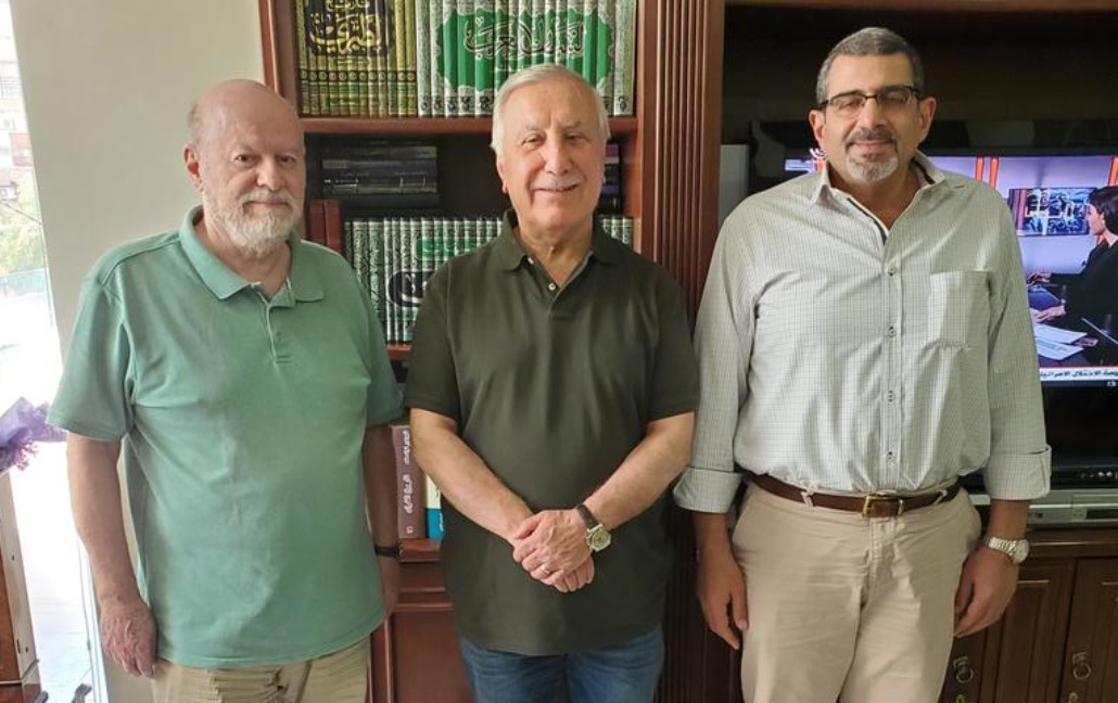 الصورة المتداولة لـ بهجت سليمان معدلة رقمياً