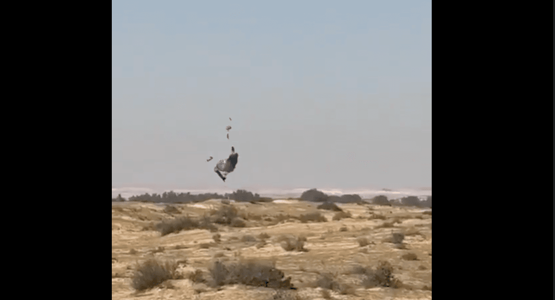 هذا الفيديو لا يُظهر هبوطاً مظلياً لمقاتل إسرائيلي في السويداء