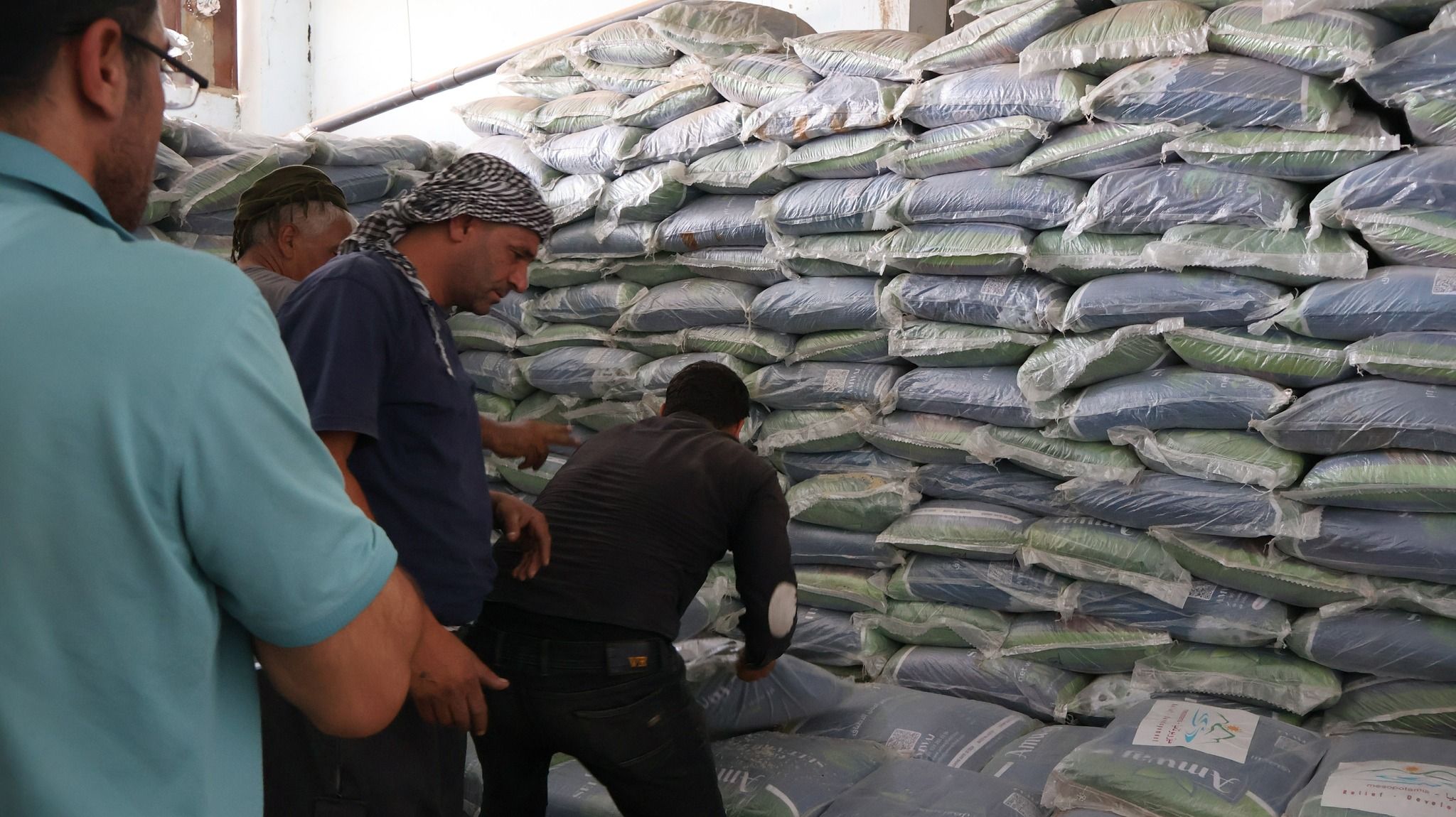 حقيقة منع الحكومة السورية قافلة مساعدات من شمال شرق سوريا للسويداء 